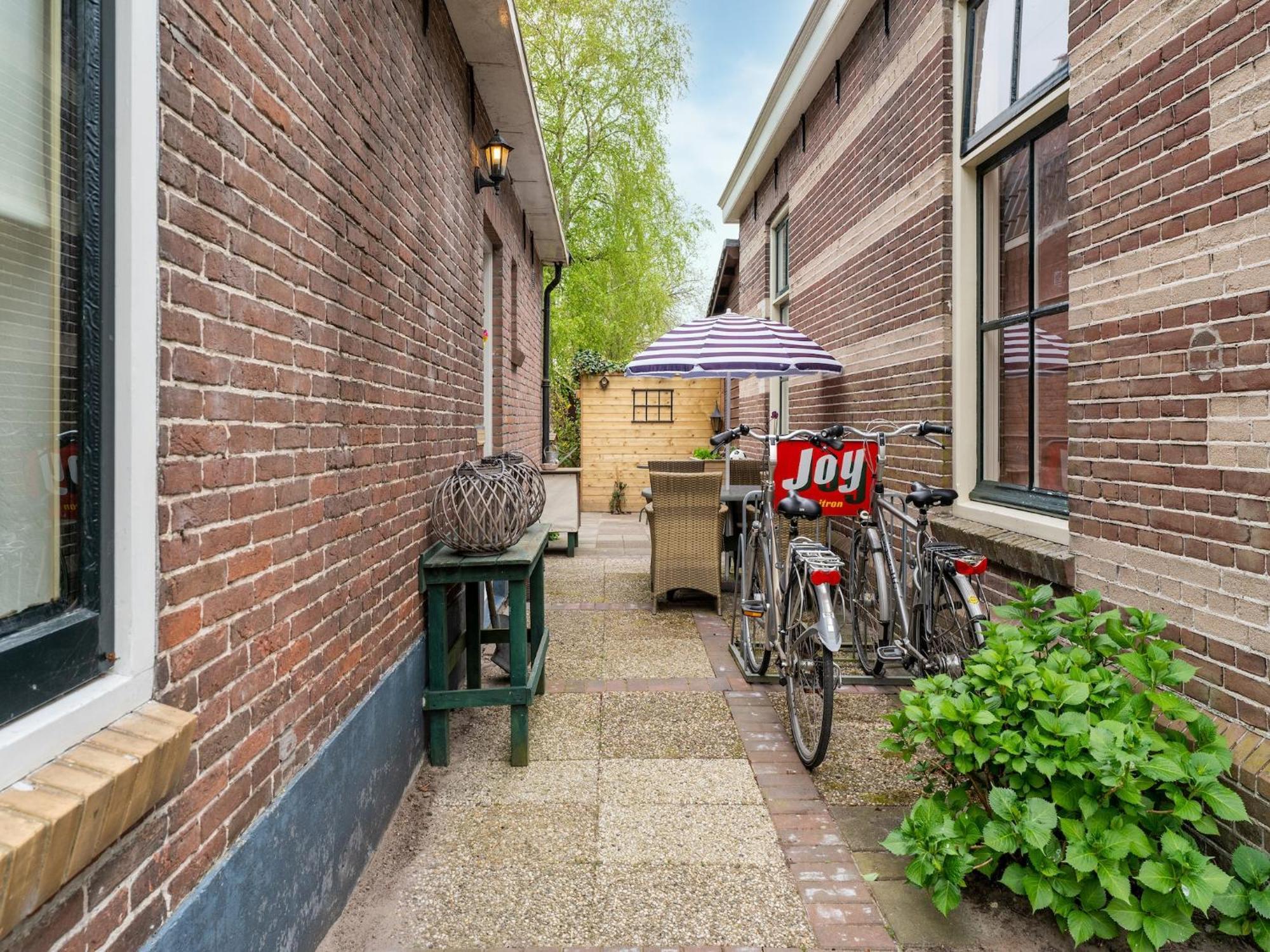 Lodge In Giethoorn With Breakfast Ngoại thất bức ảnh