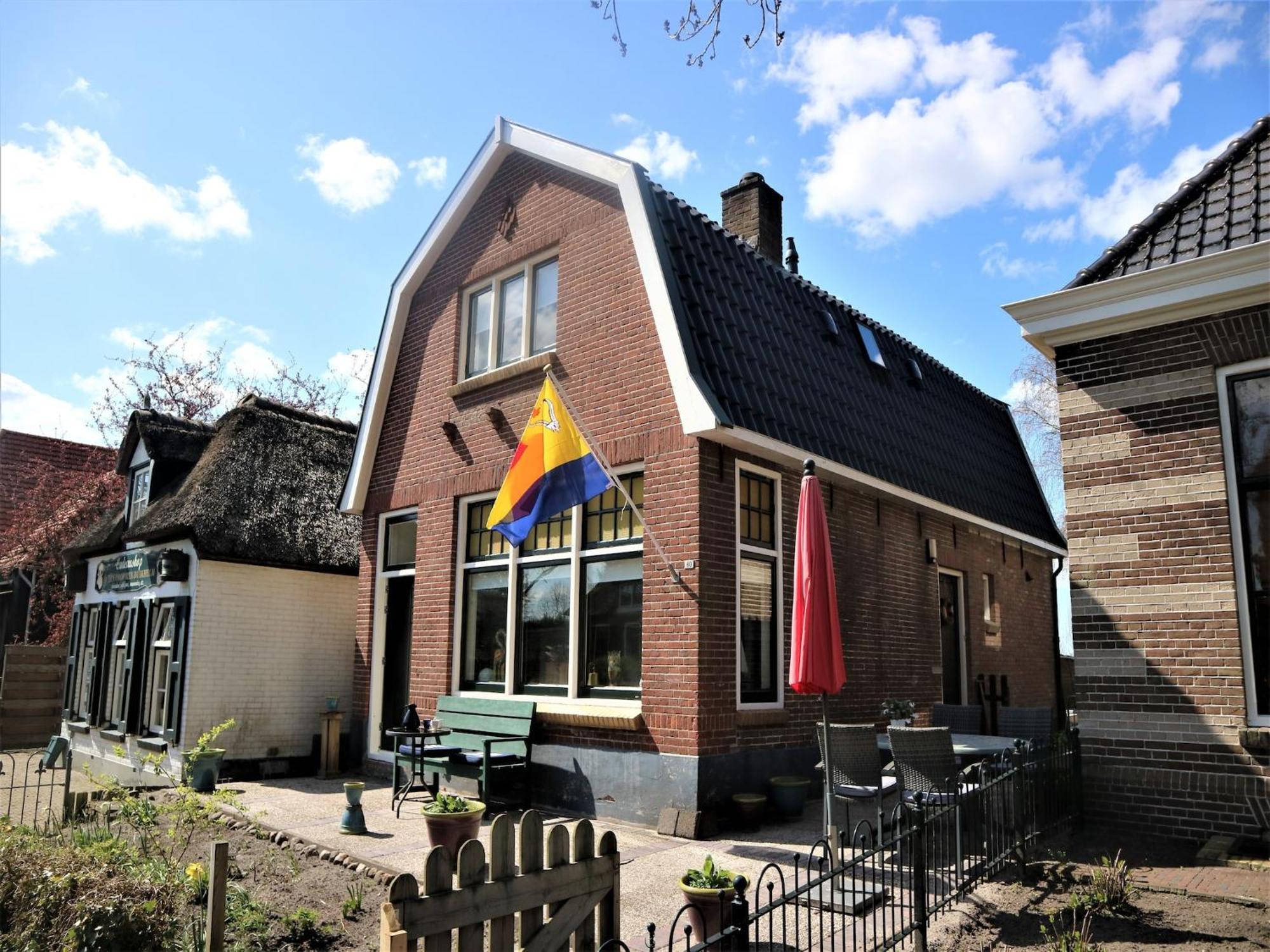 Lodge In Giethoorn With Breakfast Ngoại thất bức ảnh